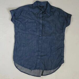 Lord & Taylor Chamray Denim button  Shirt XS